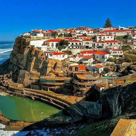 Apartment Near Picturesque Ribeira Do