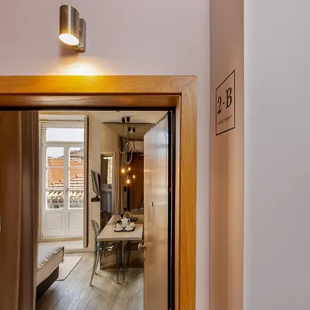 Apartment Near Picturesque Ribeira Do