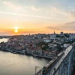 Near Picturesque Ribeira Do * Porto