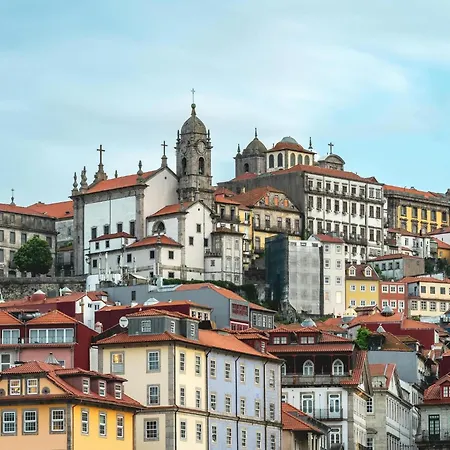 Near Picturesque Ribeira Do Apartment